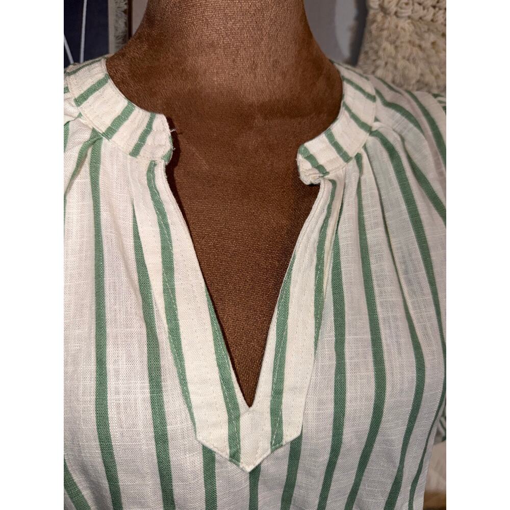 Vince Camuto Eucalyptus Green & White Striped Linen-Blend Blouse — Size M - Picture 2 of 12